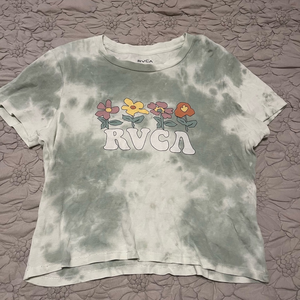 RVCA tie dye flower crop tee